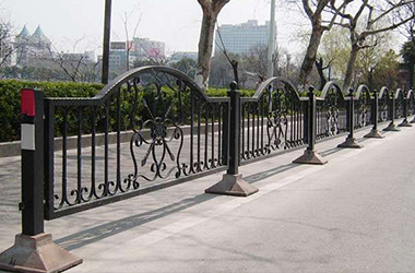 铁艺道路护栏